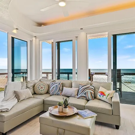 6618S Little Latitude Oceanfront Home